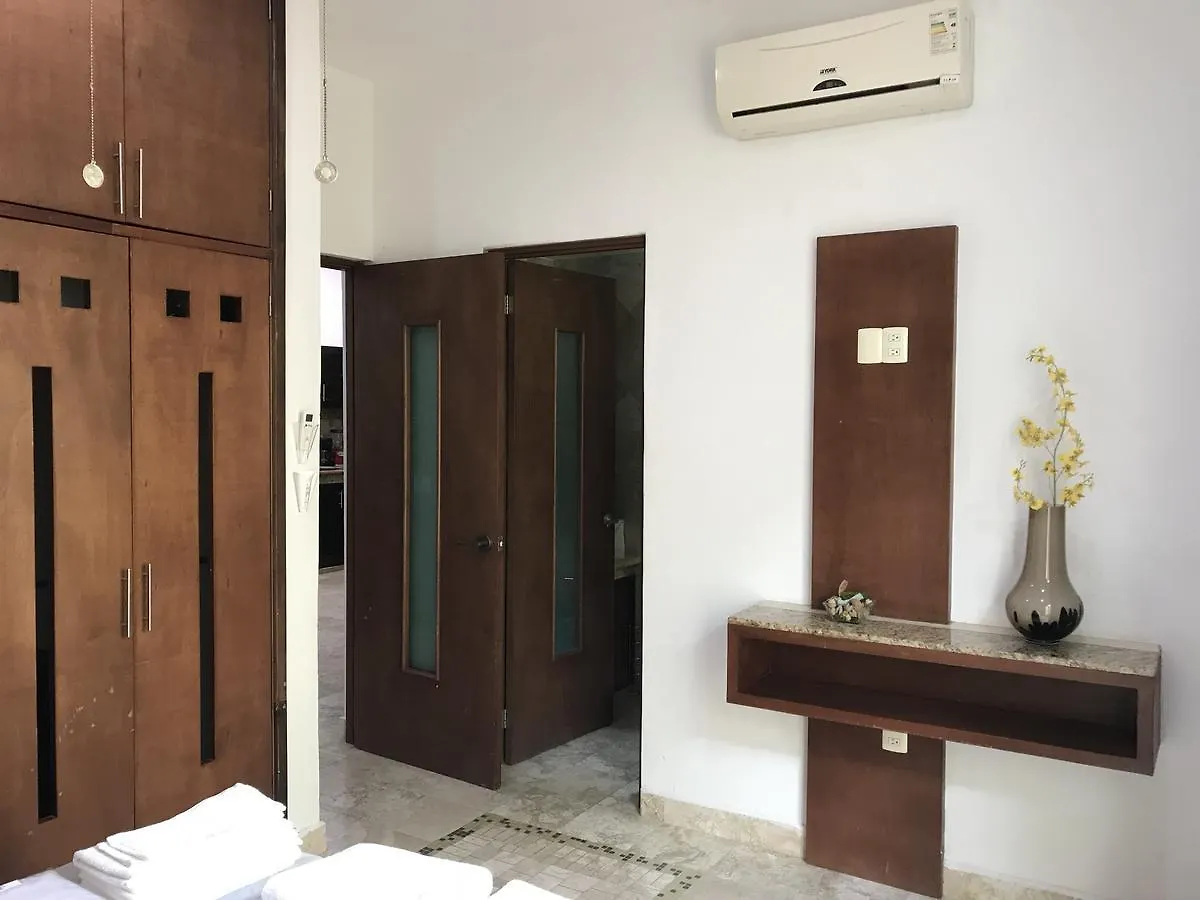 Lilas Del Mar Apartments 신데 델 카르멘
